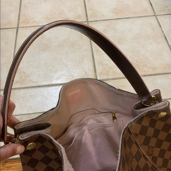 Lv Caissa 🛑Sold🛑 - Picture 5 of 15